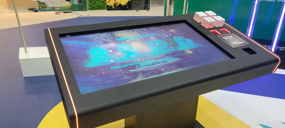 Mesa Cubos RFID para eventos — Agência Primeira Página 2